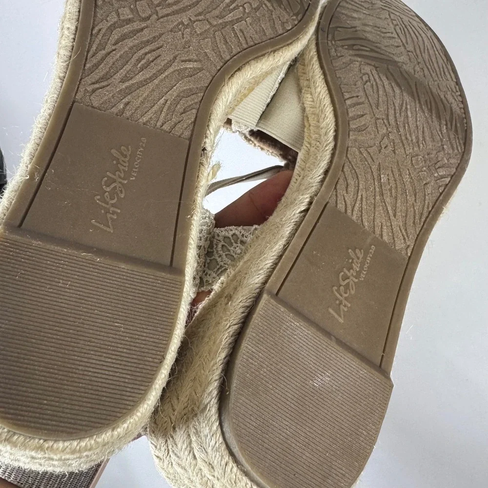 Lifestride Katrina 2‎ Espadrille wedge black lace Sz 11W slingback Women Sandals